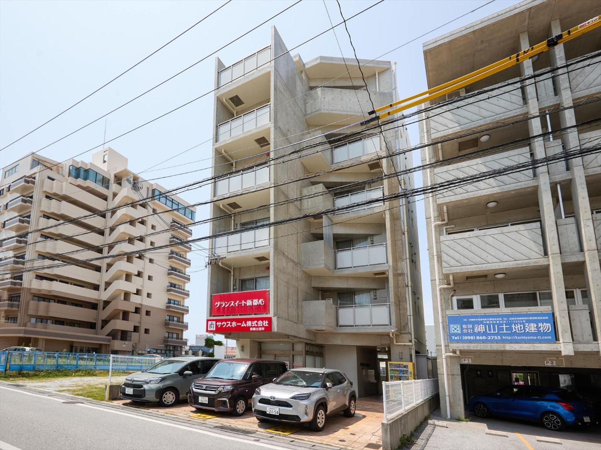 グランスイート新都心 那覇市 エクステリア 写真